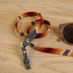 اتصال چرمی قابل تنطیم بند عینک گلیمی حوریا